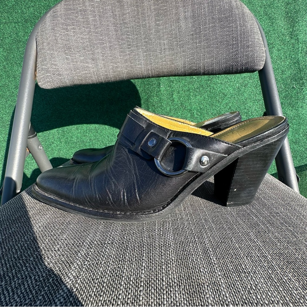 Elegant Black Women's Heeled Mules